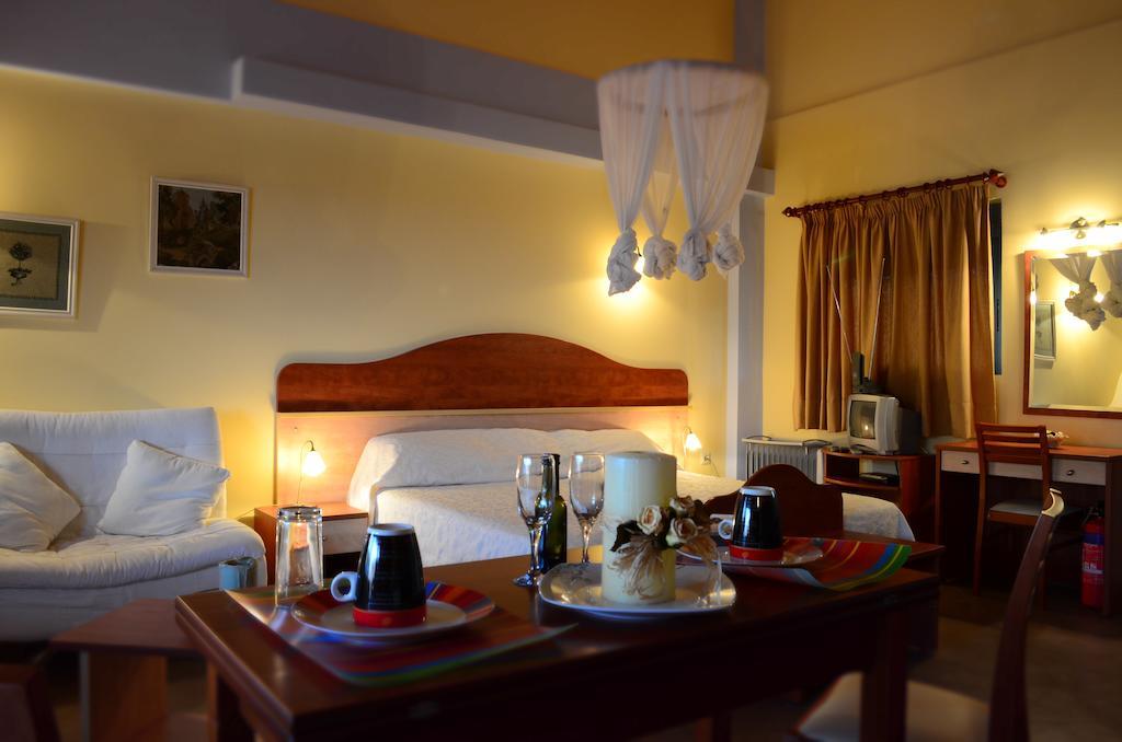 Aparthotel Ktima Xiliadou Chiliadou  Habitación foto