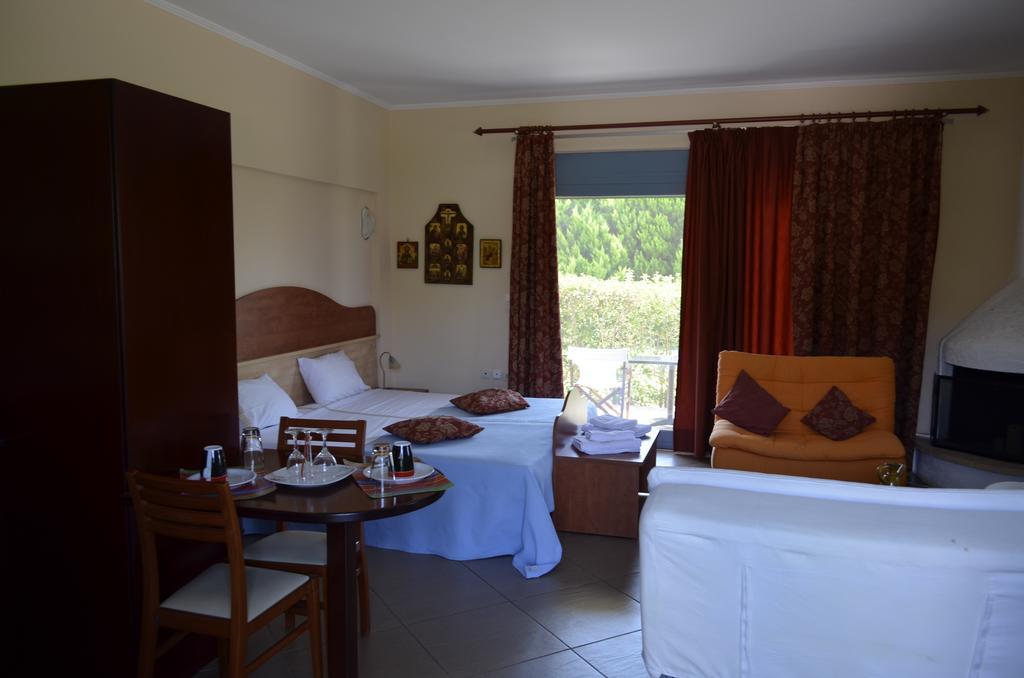 Aparthotel Ktima Xiliadou Chiliadou  Exterior foto